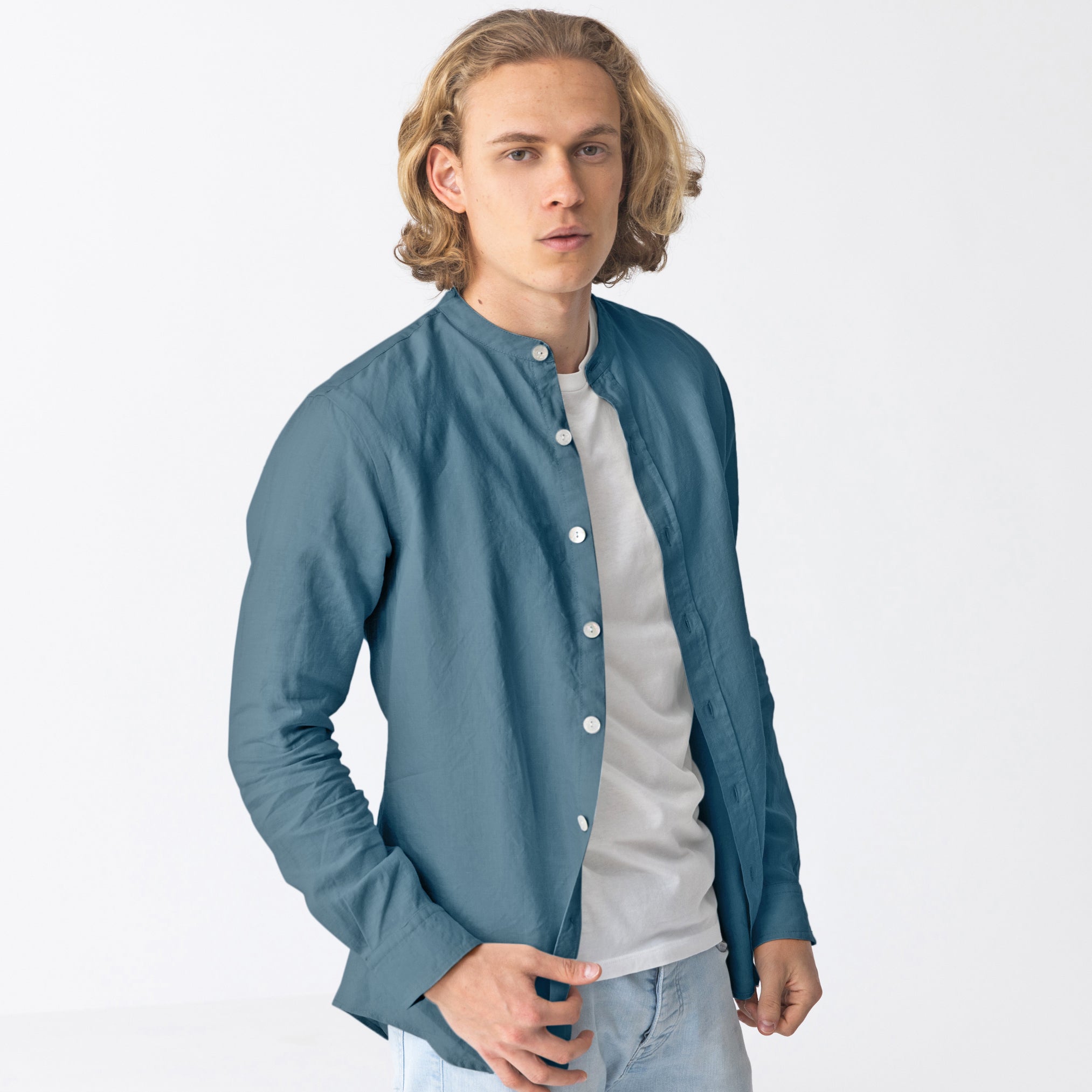 Clementine – Linen Shirt with Bow-Tie Collar