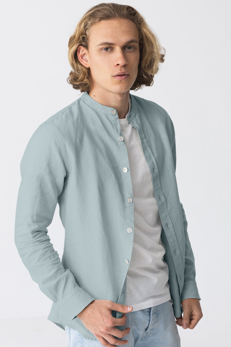 Chemise en lin lavé à col mao “Natanael” bleu-glacier