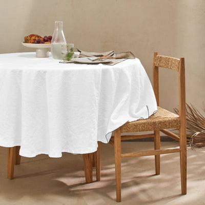 Nappe ronde en lin lavé bord crochet blanc optique
