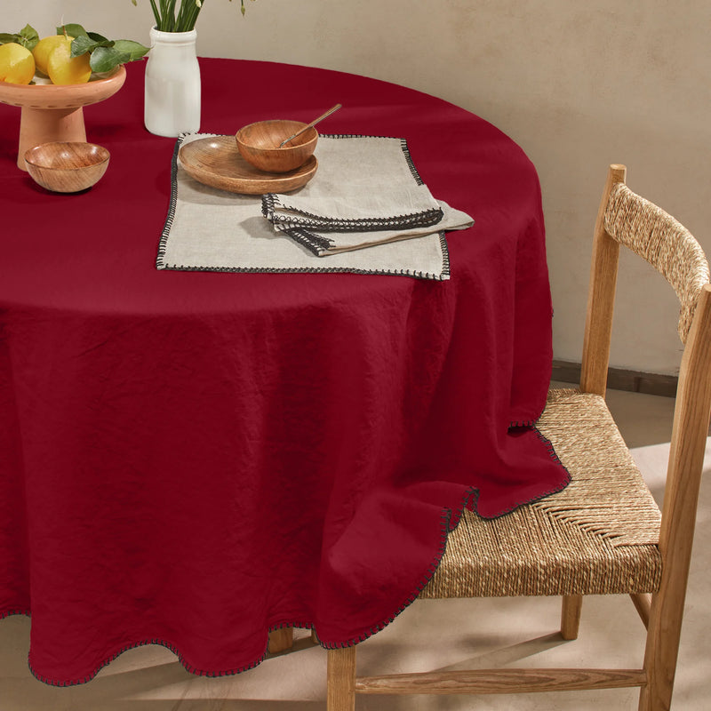 Nappe ronde en lin lavé avec point de cheval bordeaux