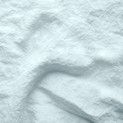 Swatch pour chemin de table crocheté en lin lavé bleu glacier