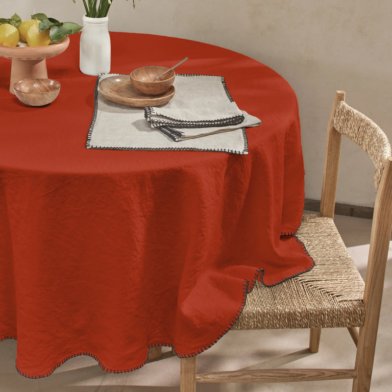 Nappe ronde en lin point de cheval corail