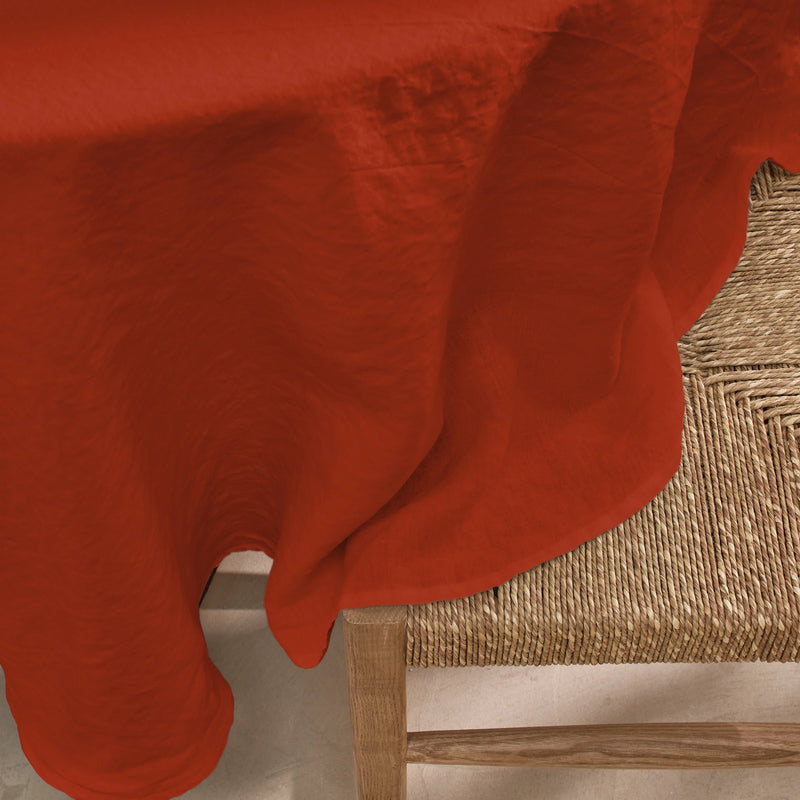 Nappe ovale sur mesure en lin corail