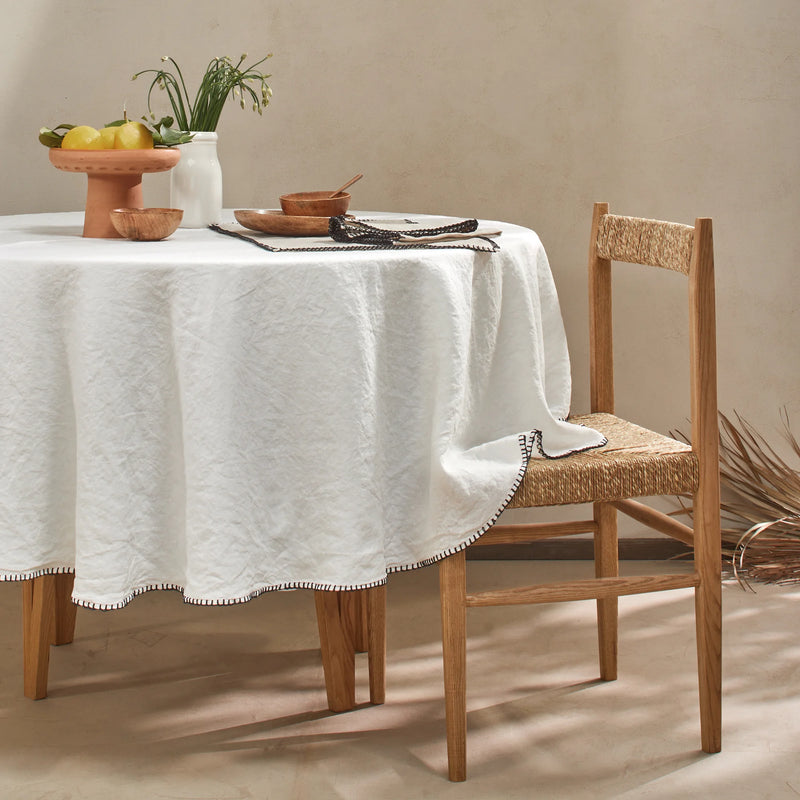 Nappe ronde en lin point de cheval ivoire