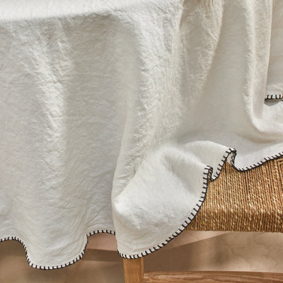 Nappe en lin ronde avec point de cheval ivoire