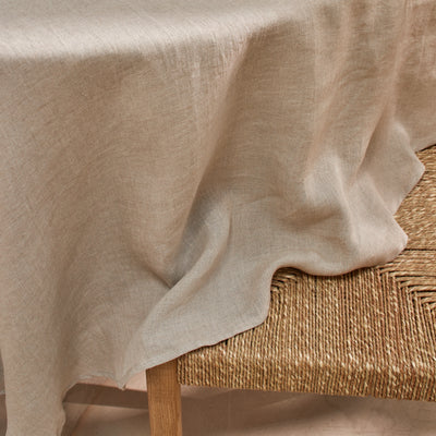 Nappe ovale sur mesure en lin naturel