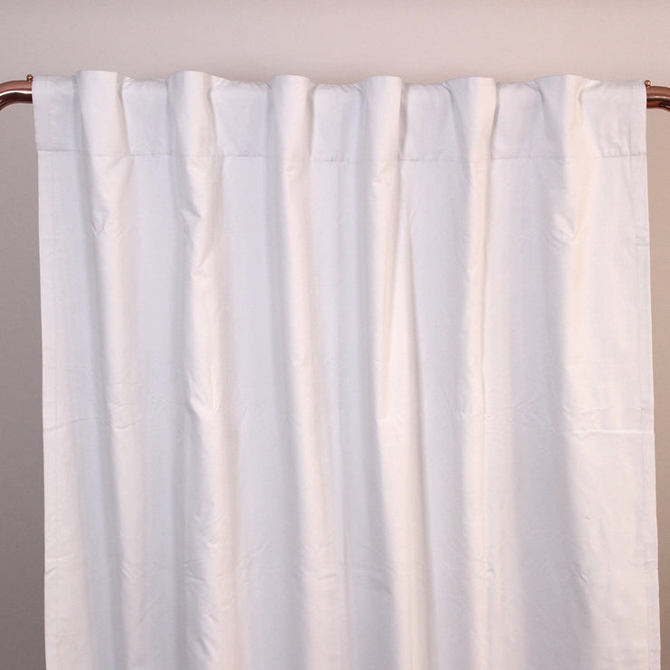 Blackout fabric curtain (100% Polyester)