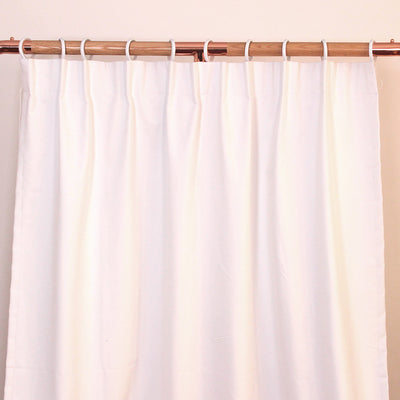 Blackout fabric curtain (100% Polyester)