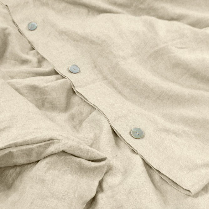 Buttoned closure for Natural Undyed Duvet Cover