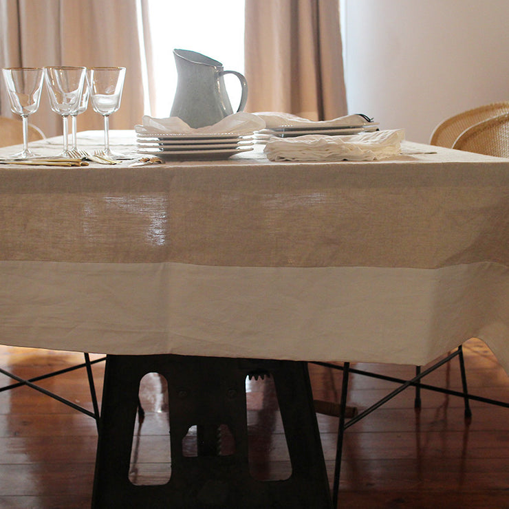 LINEN TABLECLOTH WITH WIDE CONTRASTED BORDER - LINENSHED