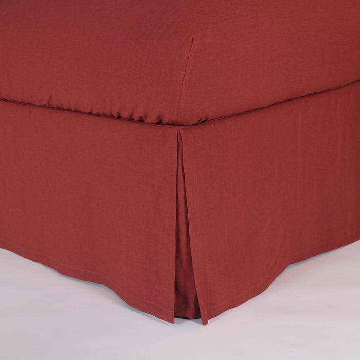 Split corner bed skirt #colour_brique