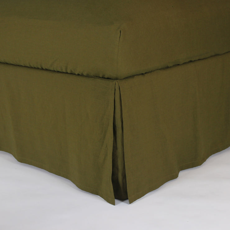 Split corner bed skirt #colour_olive-verte