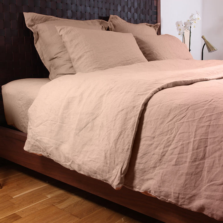 Nude Duvet cover with Bedskirt and pillowcases